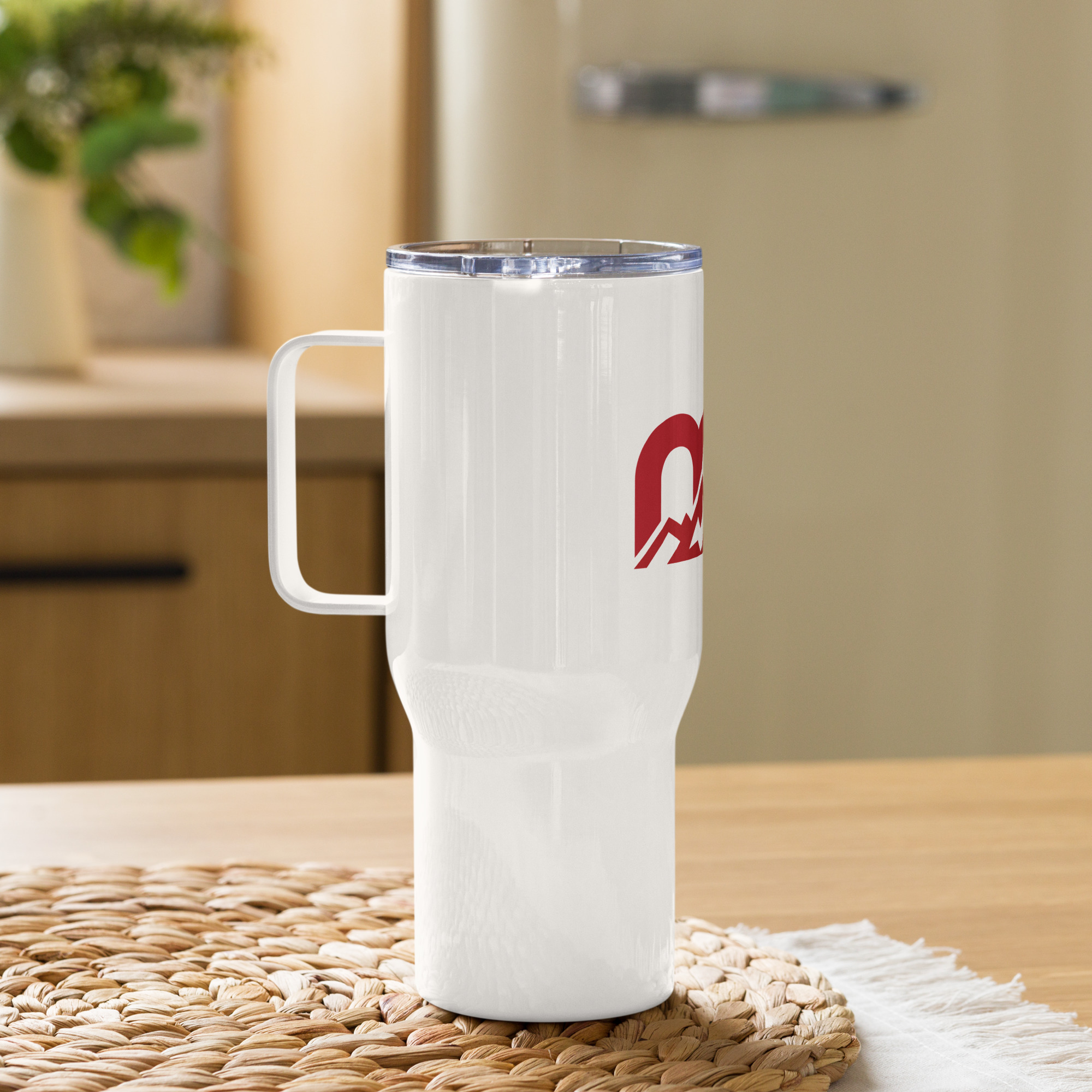Travel mug with a handle - Image 2